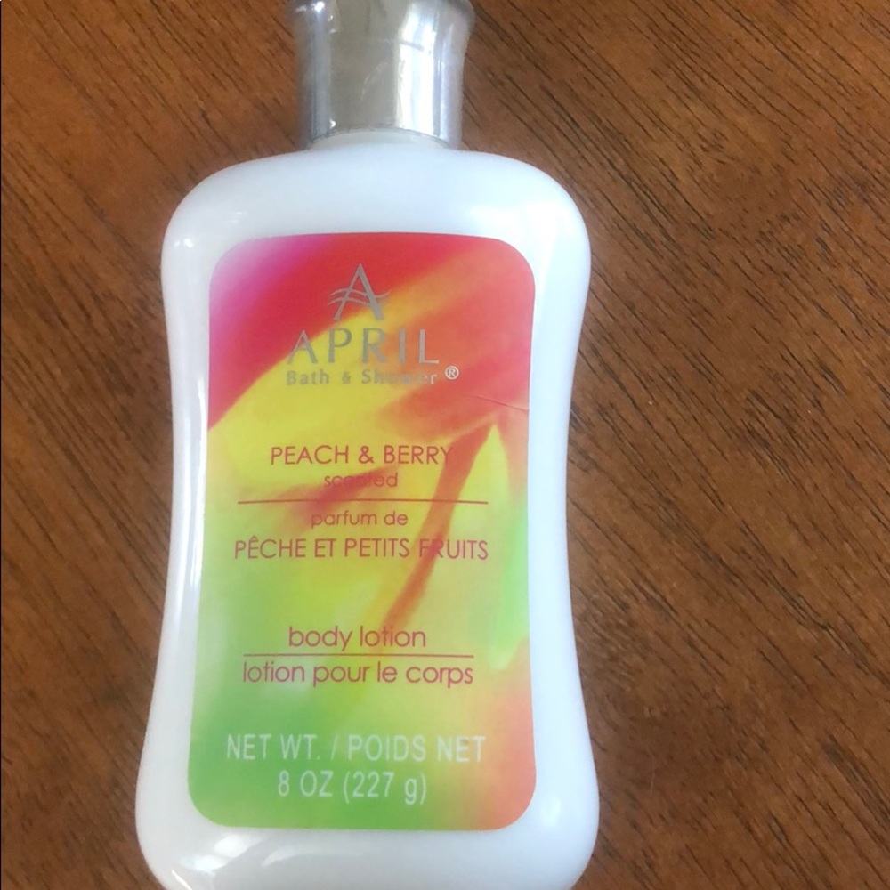 April Body Lotion